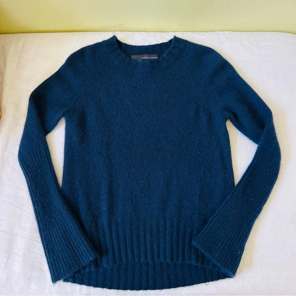 360Cashmere Maikee Navy Cashmere Sweater Small